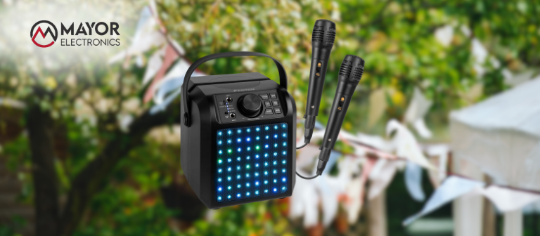 Fenton KAR50B: el set de karaoke portátil con micrófonos y luces LED para tus fiestas