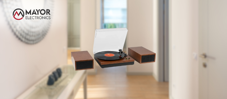 Fenton RP165C: 6 razones para disfrutar del vinilo con diseño madera cerezo y alma retro