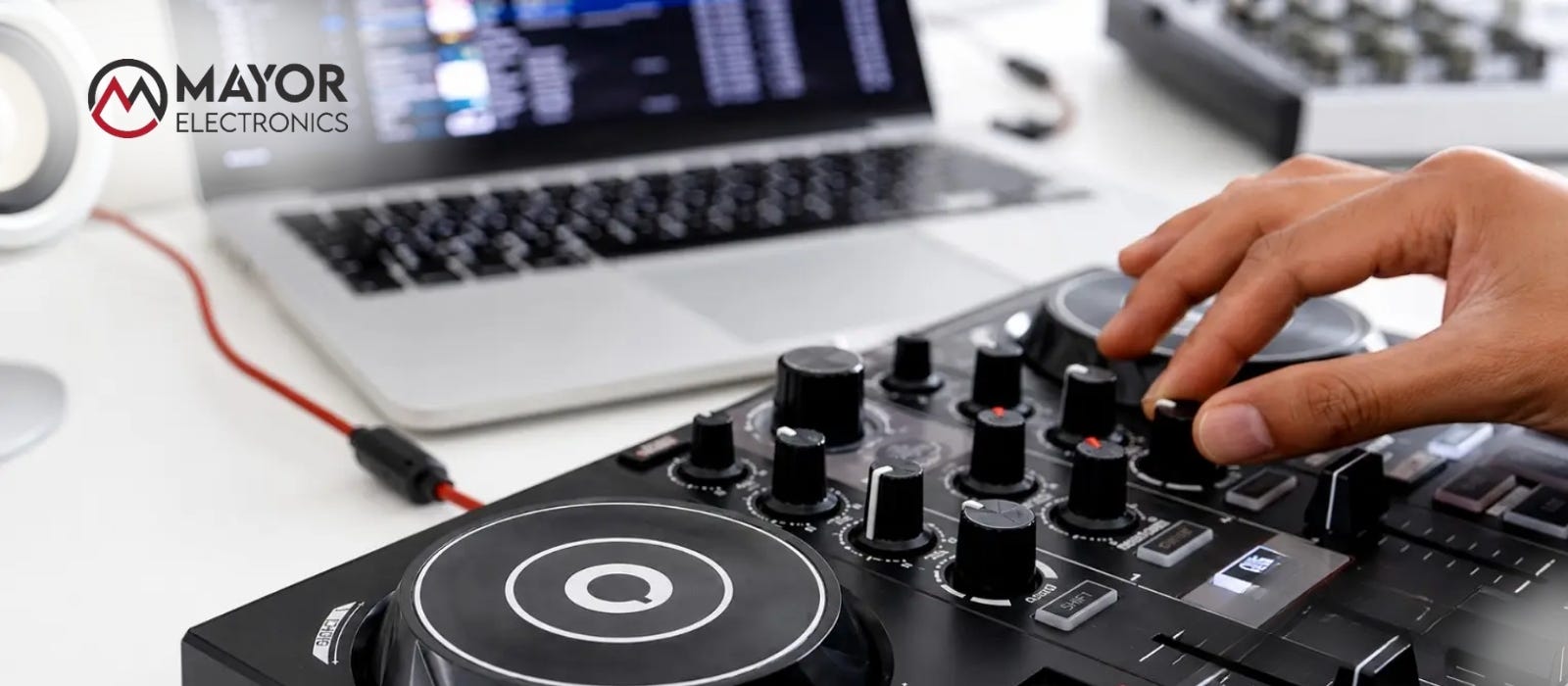¿En qué debes fijarte al comprar un equipo de DJ?