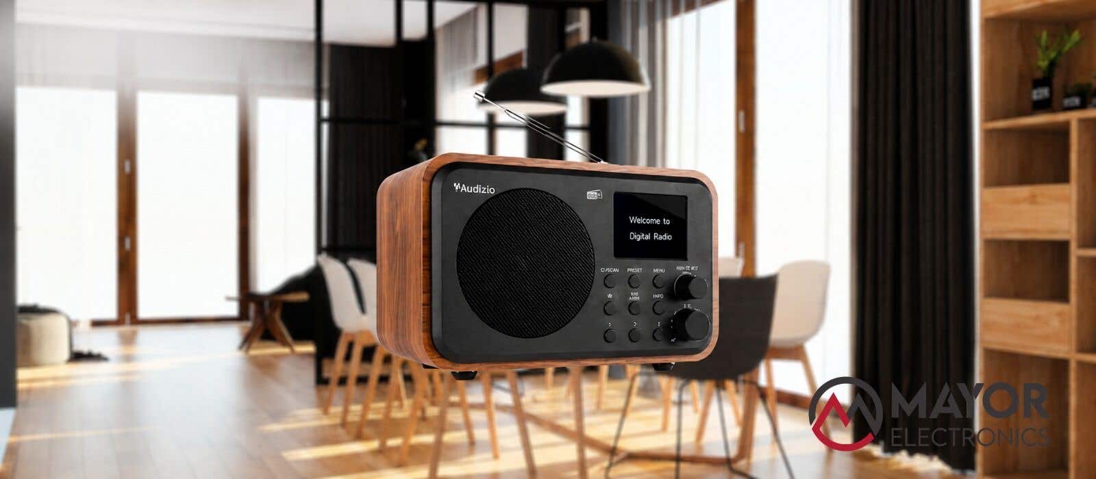 Audizio Milan DAB radio con batería madera: diseño cálido y sonido portátil