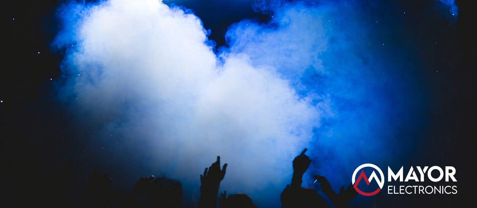 ¿Cómo funciona una máquina de humo y para qué sirve? Guía completa para eventos y fiestas