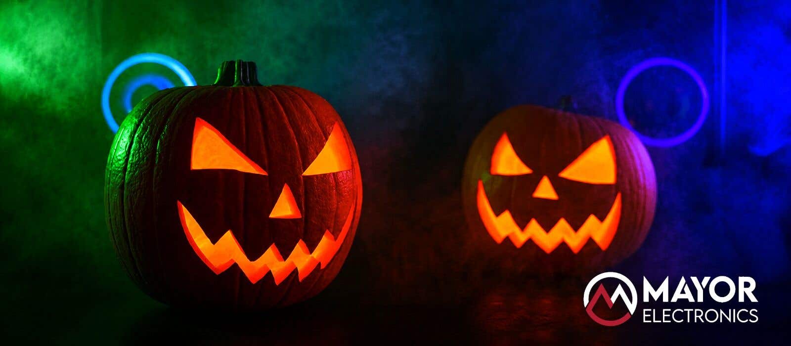 Los mejores altavoces y luces para Halloween: cómo organizar una fiesta terrorífica