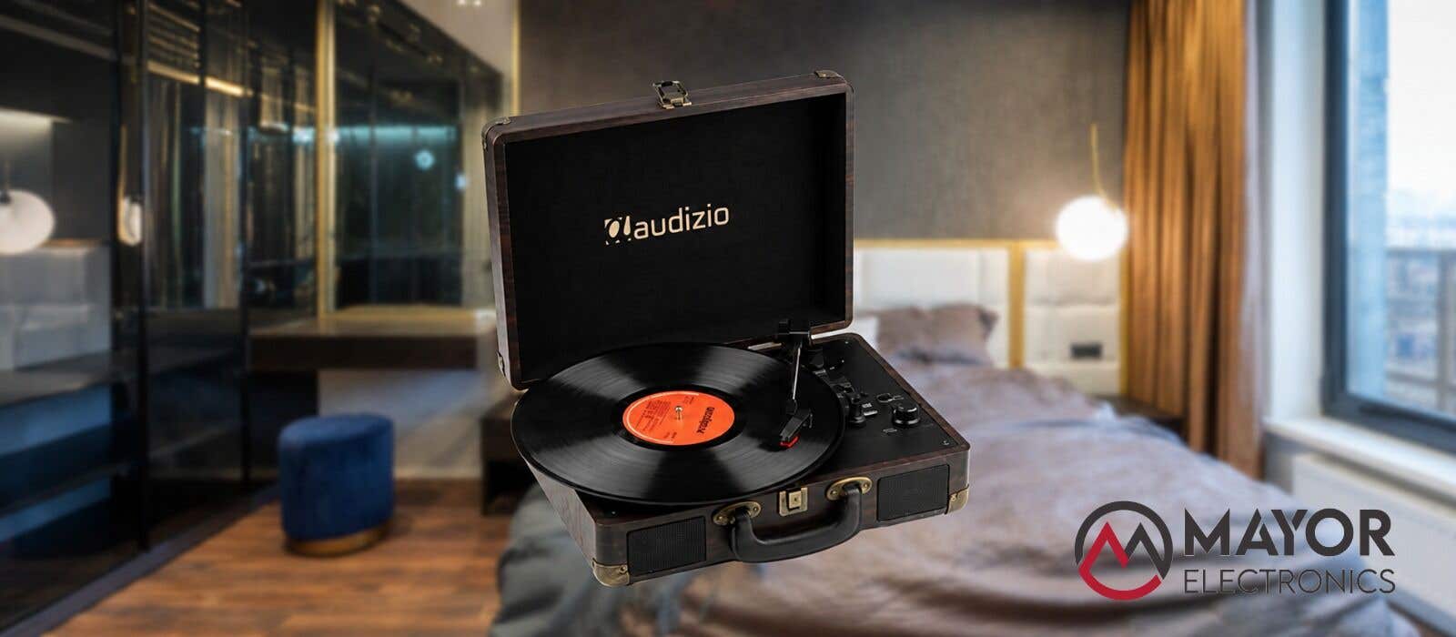 Tocadiscos retro en estuche marrón oscuro con Bluetooth y diseño elegante