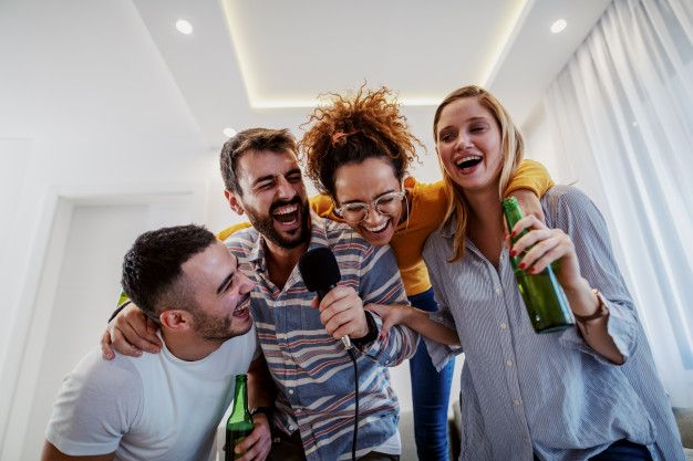 karaoke en casa? 5 consejos para montar tu fiesta de karaoke en casa